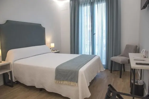 Tek Büyük Yataklı Oda (Exterior)