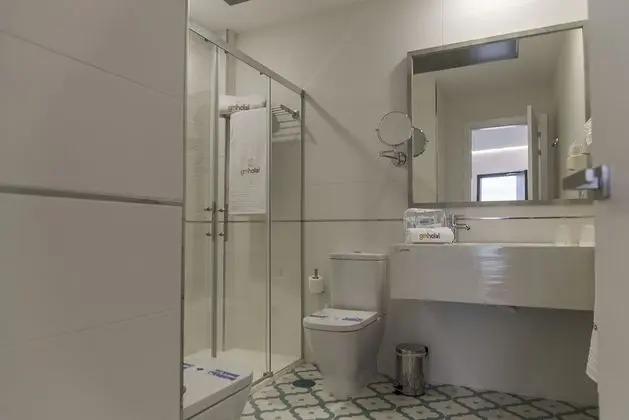 Tek Büyük Yataklı Oda (Exterior)