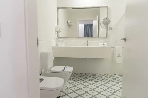 Tek Büyük Yataklı Oda (Exterior)