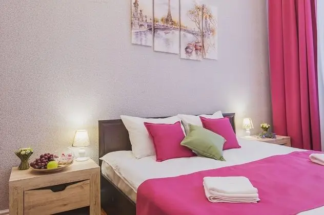 Apart Daire, Birden Çok Yatak, Sigara İçilmez, Şehir Manzaralı