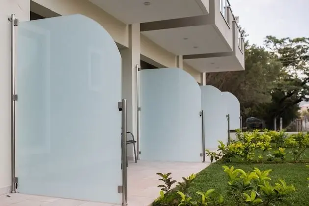 Tek Büyük Yataklı Oda, Teras (Private Garden)