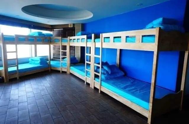 Ortak Ranzalı Oda, Sadece erkekler için (18 persons)