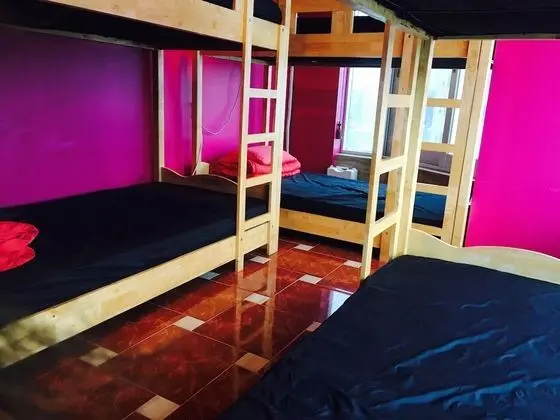 Ortak Ranzalı Oda, Sadece kadınlar için (6 persons)