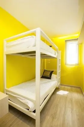 Exclusive Bunk Bed (Private Bathroom)