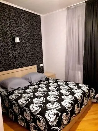 Classic Tek Büyük Yataklı Oda