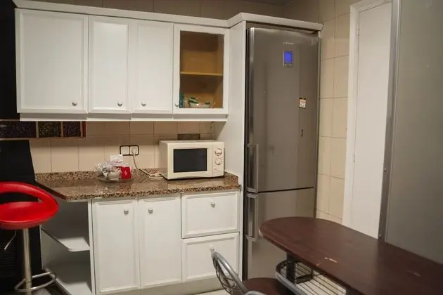 Tek Büyük Yataklı Oda, Ortak Banyo