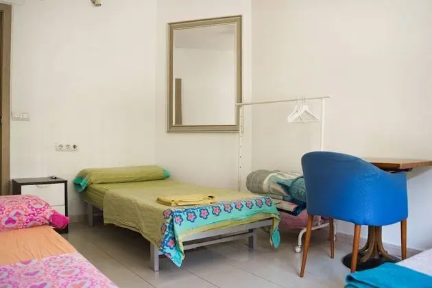 Üç Kişilik Oda, Ortak Banyo