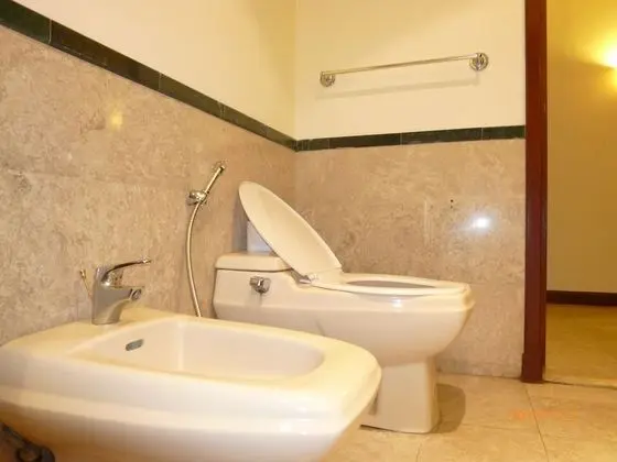 Premium Tek Büyük Yataklı Oda