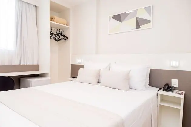 Standard Tek Büyük Yataklı Oda