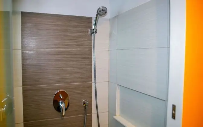 Oda, 1 En Büyük (King) Boy Yatak