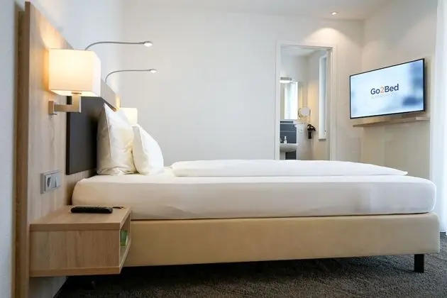 Comfort Tek Büyük Yataklı Oda