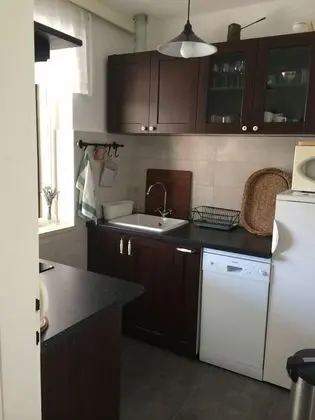 Ev (Goa - 150 m from sea - H(4+2))