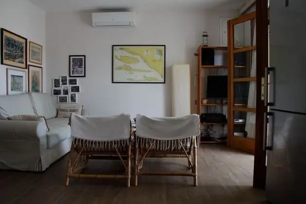 Ev (Goa - 150 m from sea - H(4+2))