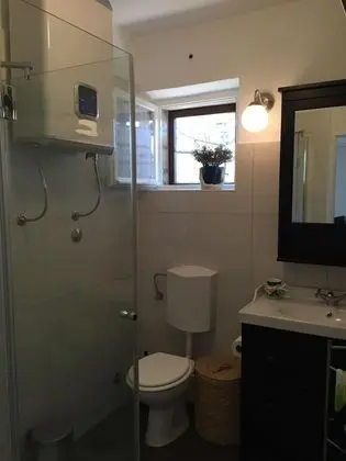 Ev (Goa - 150 m from sea - H(4+2))