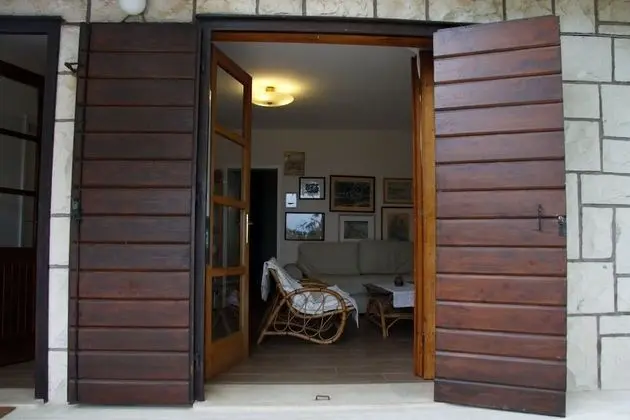 Ev (Goa - 150 m from sea - H(4+2))