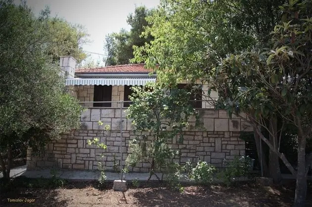 Ev (Goa - 150 m from sea - H(4+2))