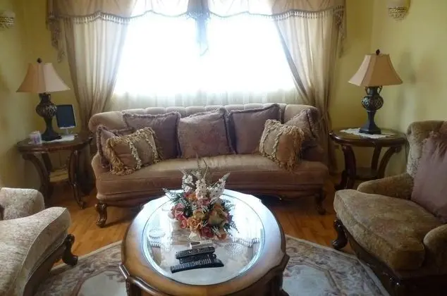 Deluxe Apart Daire, 2 Yatak Odası, Bahçe Manzaralı, Denize Bakan (Bottom Floor Garden View)