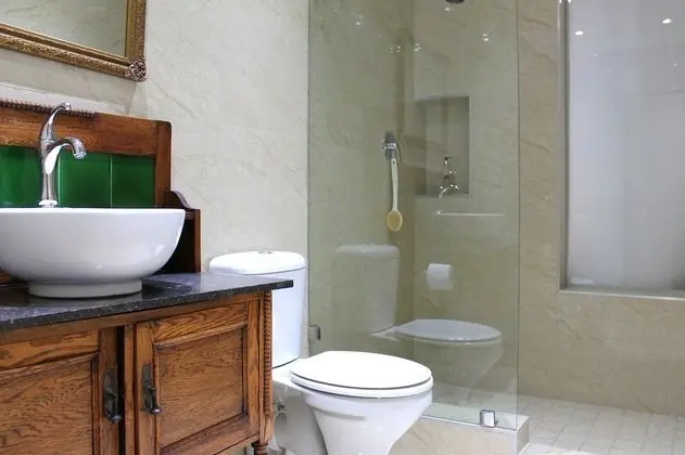 Tek Büyük Yataklı Oda