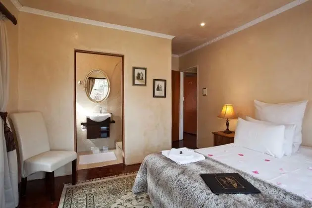 Terrace Room 9 with King or Single Beds