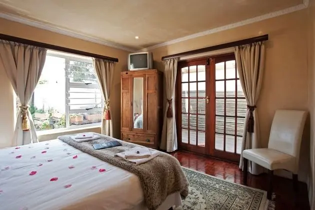 Terrace Room 9 with King or Single Beds