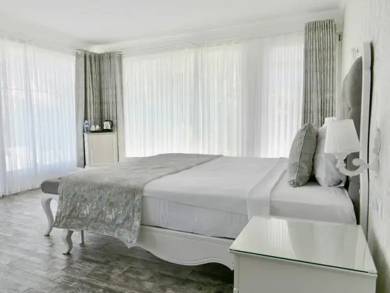Garden Suite, Bahçe Manzaralı
