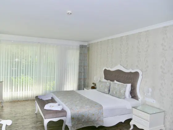 Garden Suite, Bahçe Manzaralı
