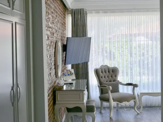 Garden Suite, Bahçe Manzaralı