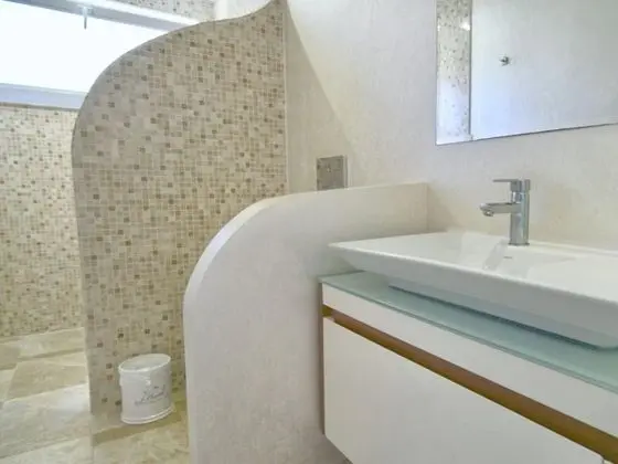Garden Suite, Bahçe Manzaralı