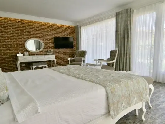 Garden Suite, Bahçe Manzaralı