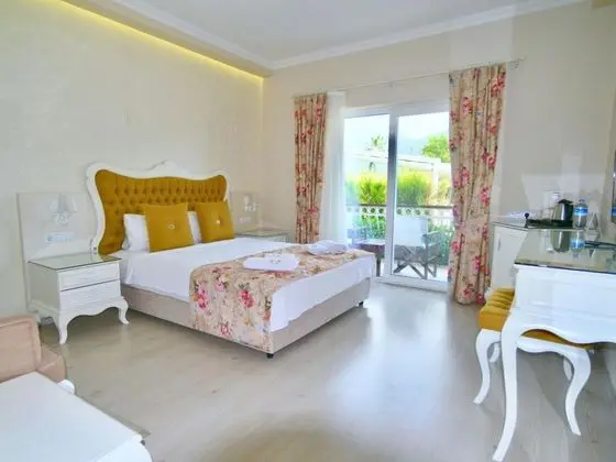 Standart Oda, Bahçe Manzaralı