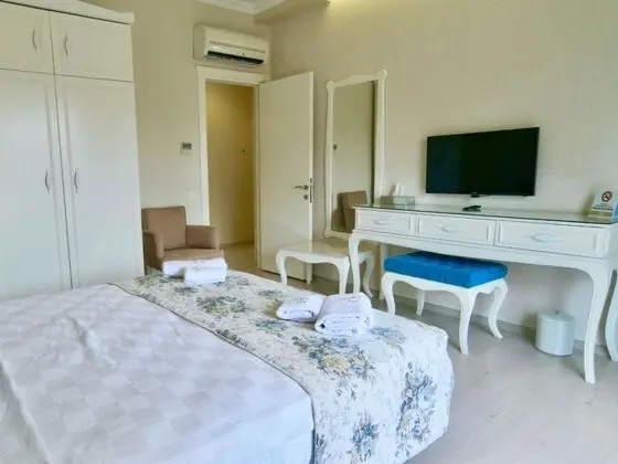 Standart Oda, Bahçe Manzaralı
