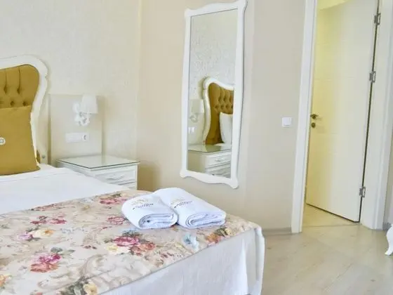 Standart Oda, Bahçe Manzaralı