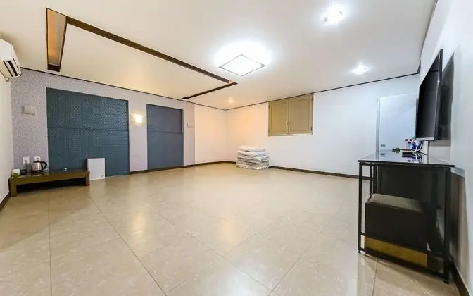 Oda (Korean room (with styler))