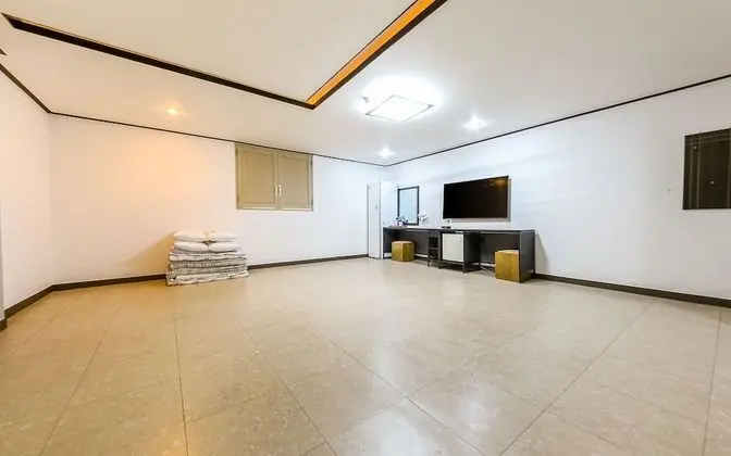 Oda (Korean room (with styler))