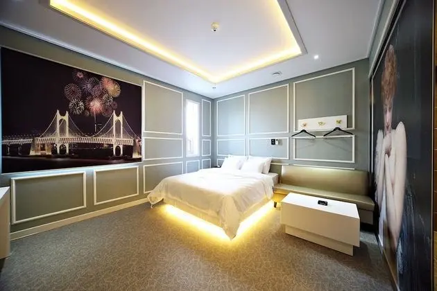 Oda (Standard (Hourly Room Before 1500))