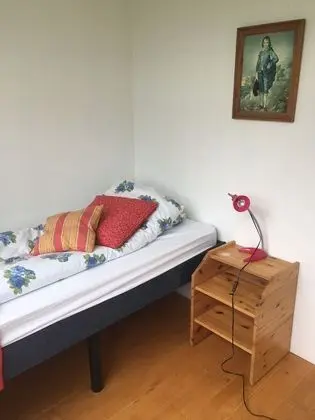 Tek Kişilik Oda, Ortak Banyo