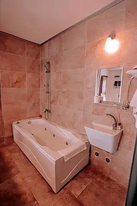 Jakuzili Triple