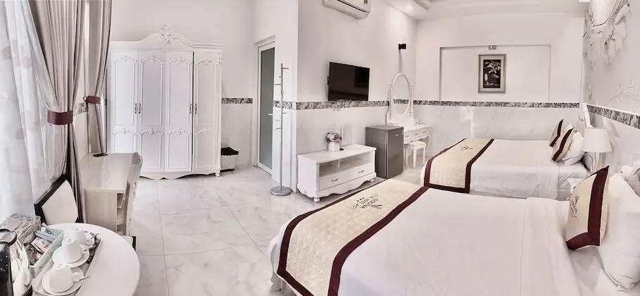 Deluxe Üç Kişilik Oda