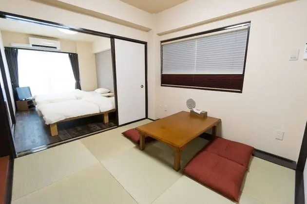 Family Oda (with Tatami Area)