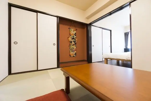 Family Oda (with Tatami Area)