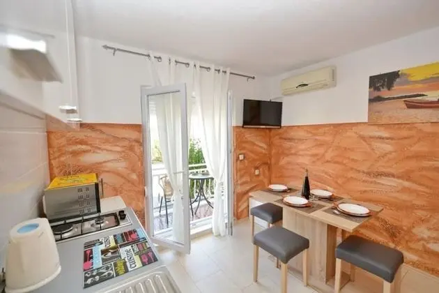 Apart Daire (Goga - with free parking - A1(2+2))