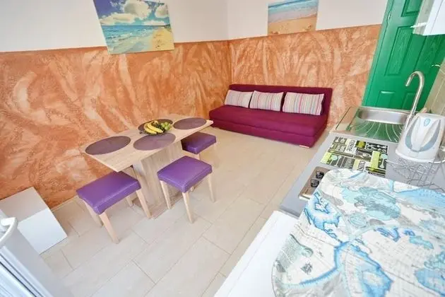 Apart Daire (Goga - with free parking - A3(2+2))