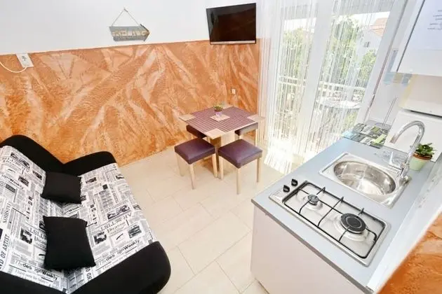 Apart Daire (Goga - with free parking - A4(2+1))