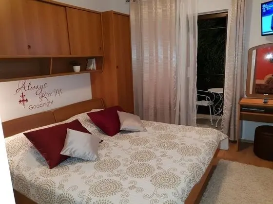 Apart Daire (Goge - 90 m from the beach - A1(4))