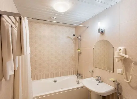 Standard Tek Büyük veya İki Ayrı Yataklı Oda