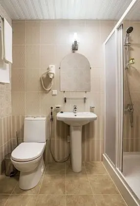 Standard Tek Büyük veya İki Ayrı Yataklı Oda