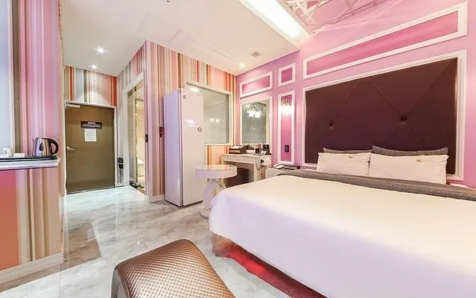 Oda (Luxury theme room (styler air purifie)