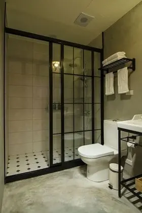 Standard Dört Kişilik Oda, Birden Çok Yatak, Balkon, Şehir Manzaralı