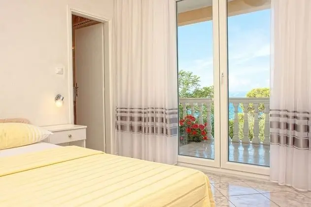 Apart Daire (Gojko - 50 m from the beach - A1(9))