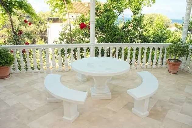 Apart Daire (Gojko - 50 m from the beach - A1(9))